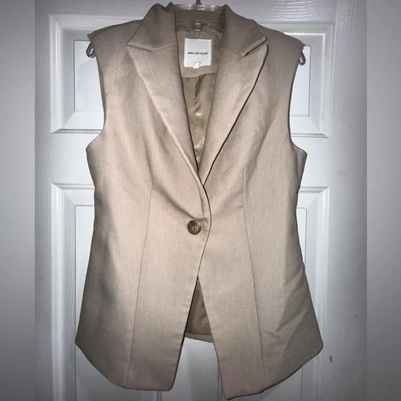Avec Les Filles Beige Sleeveless Blazer Vest Tailored Minimalist Chic XS - Picture 3 of 6